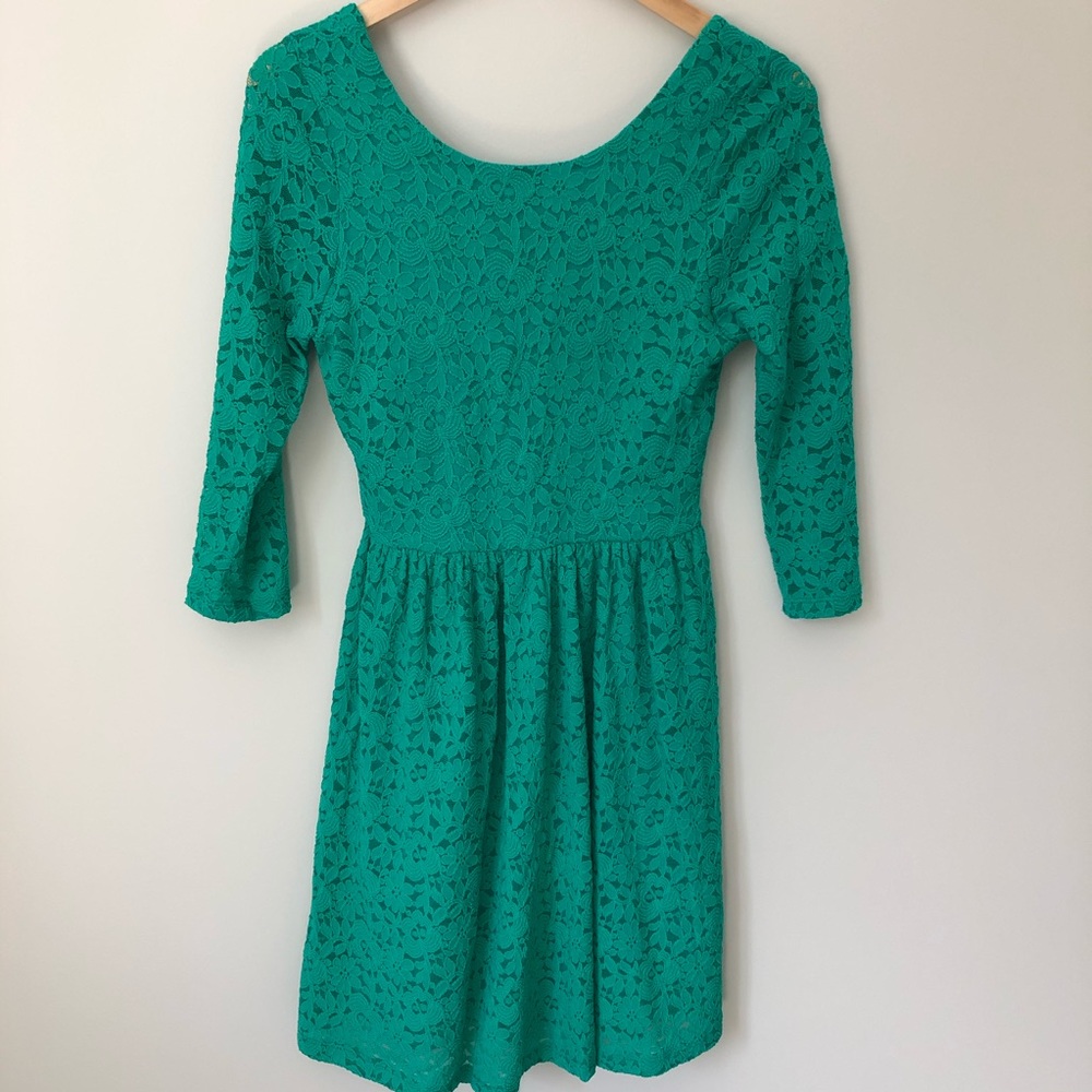 Everly lace dress